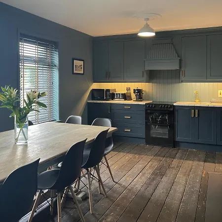 Luxurious Converted Old Victorian Bank Building Stewartstown Exterior foto