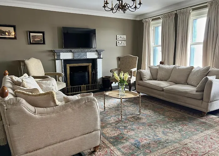 Luxurious Converted Old Victorian Bank Building