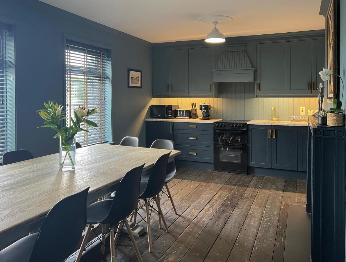 Luxurious Converted Old Victorian Bank Building Holiday home *