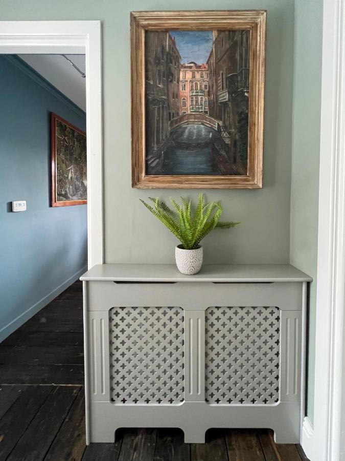 Holiday home Luxurious Converted Old Victorian Bank Building *