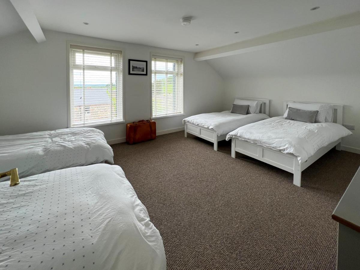 Luxurious Converted Old Victorian Bank Building Holiday home *